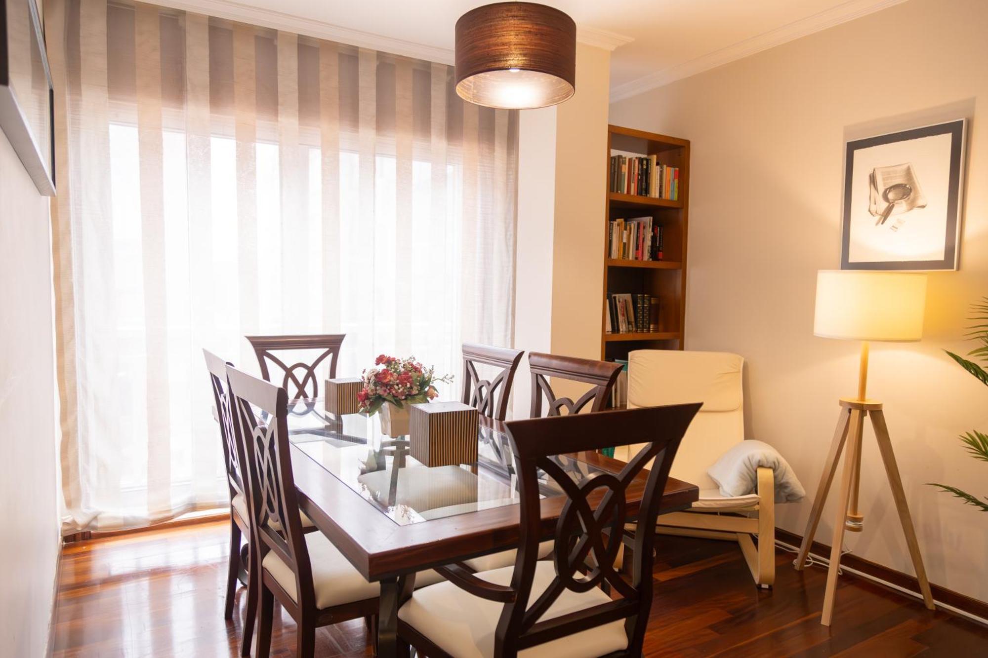 Apartamento completo, amplio, muy iluminado y con plaza de garaje incluida. O Grove Exterior foto